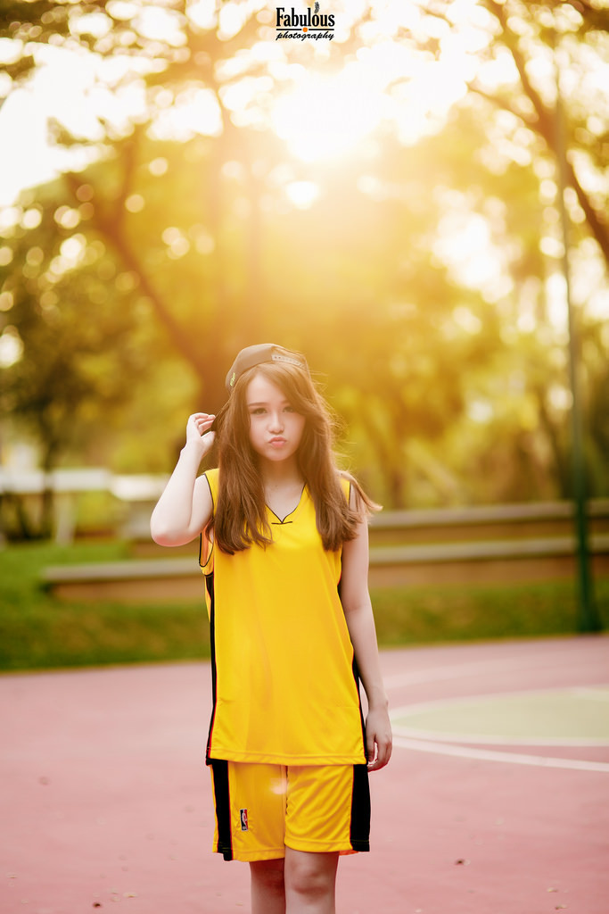 美女露出全部隱私無遮擋