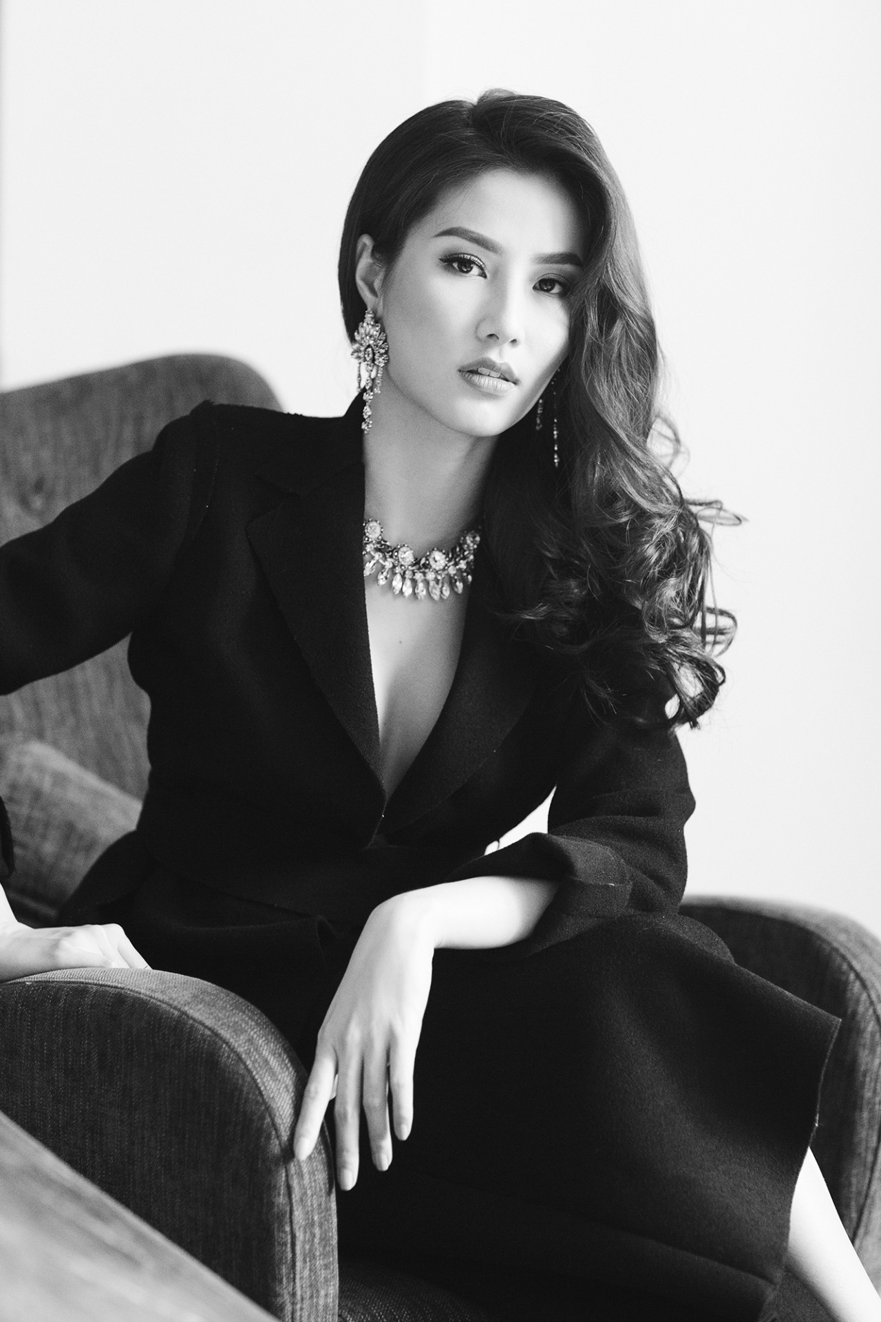兩個人看的www高清視頻