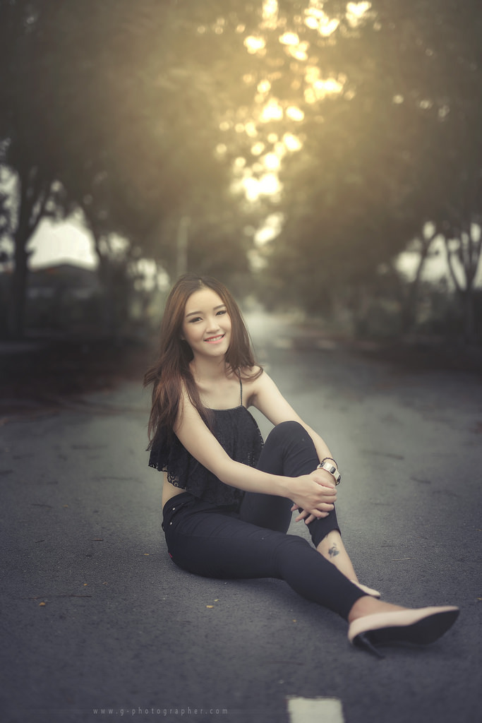 思春少婦激情大尺度視頻