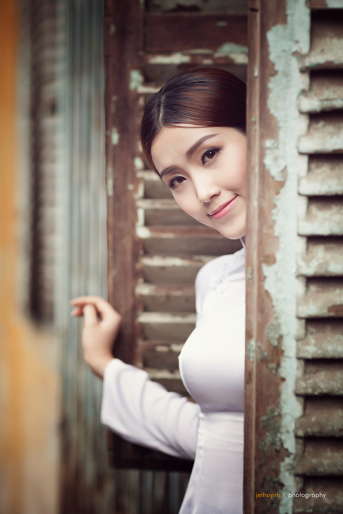 美女被吸